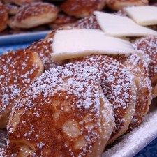 poffertjes-fluffy-pancakes